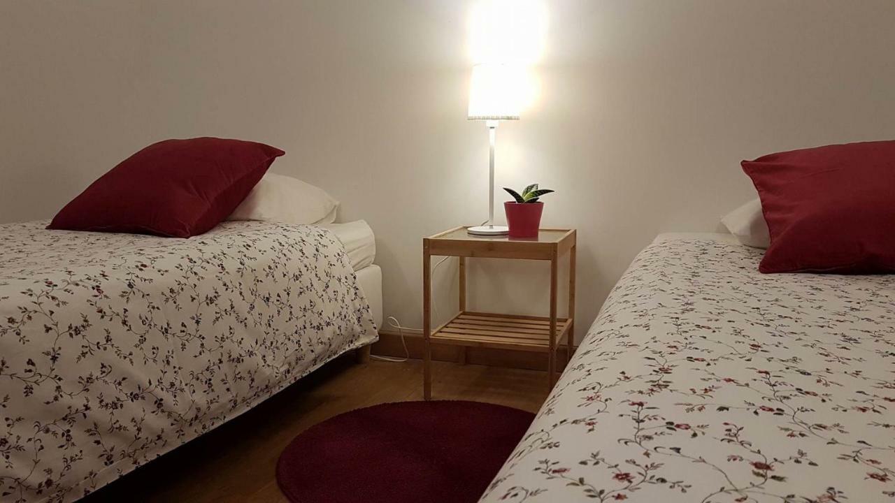 Stay In The Heart Of Alfama! Lisboa Exteriör bild